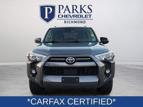Used 2022 Toyota 4Runner SR5 Premium w/ Moonroof Package AWD/4WD image 2