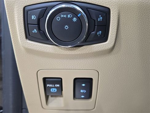 Used 2018 Ford F150 XLT w/ Equipment Group 301A Mid image 21