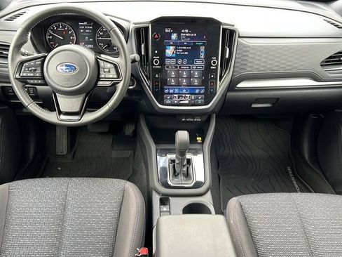 Used 2025 Subaru Forester Premium AWD/4WD image 11