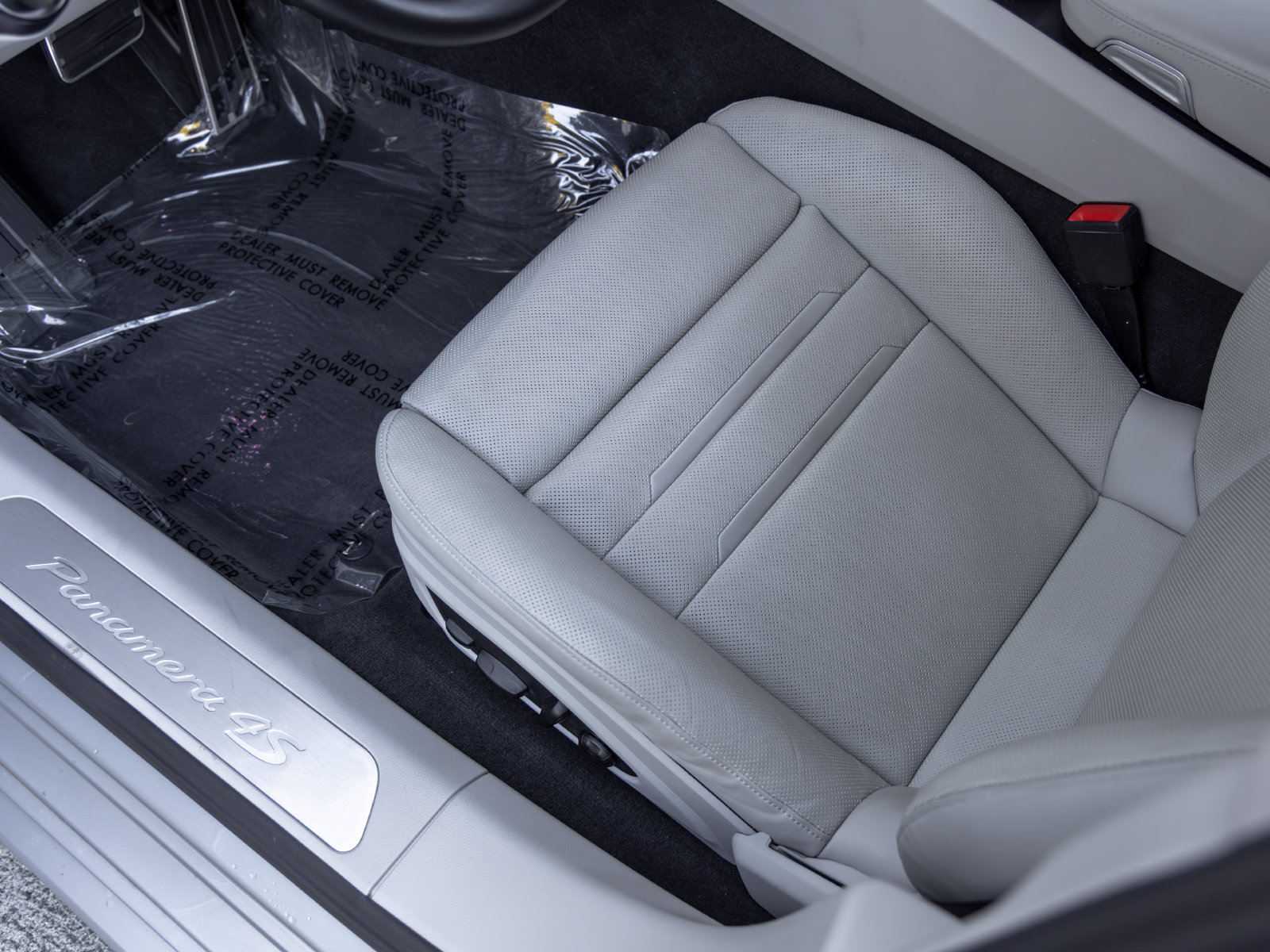 Certified 2022 Porsche Panamera 4S AWD/4WD image 26