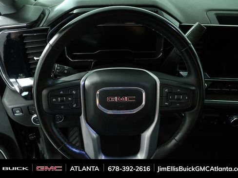 Used 2025 GMC Sierra 1500 SLT AWD/4WD image 8