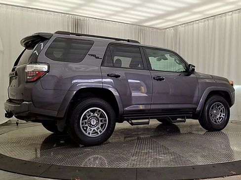 Used 2021 Toyota 4Runner Venture image 7