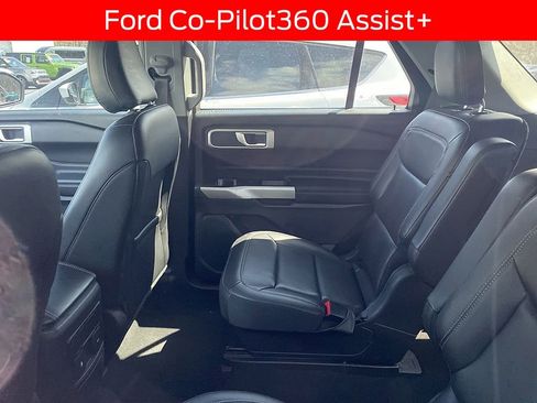 Used 2023 Ford Explorer XLT w/ Equipment Group 202A image 10