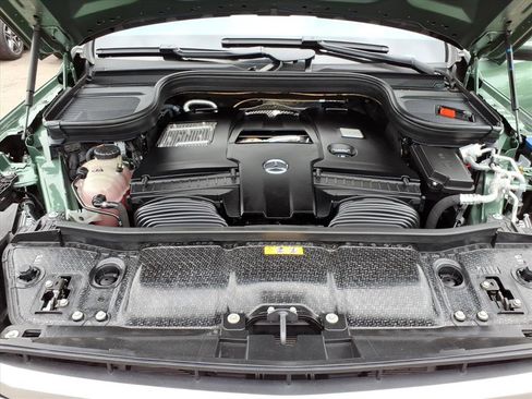 Certified 2025 Mercedes-Benz GLS 580 4MATIC image 10