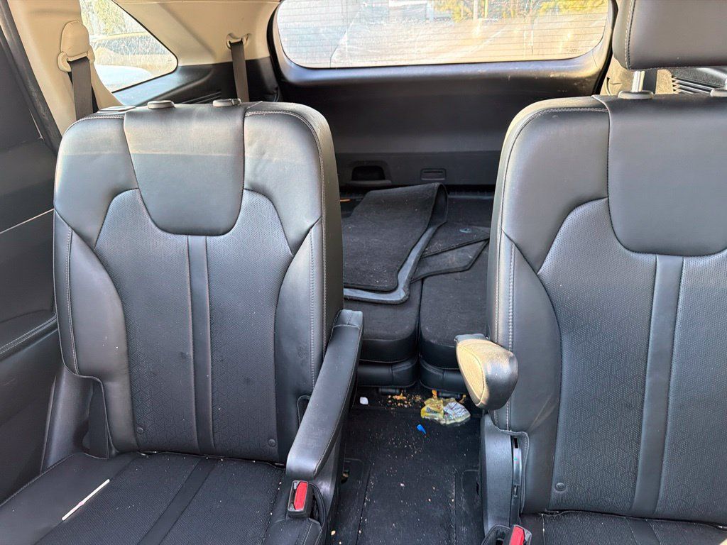 Certified 2023 Kia Sorento EX w/ Panoramic Sunroof Package FWD image 20