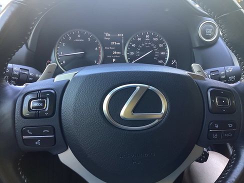 Used 2018 Lexus NX 300 AWD image 17