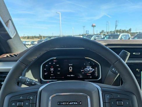 New 2026 GMC Sierra 2500 Denali w/ Denali Reserve Package image 32