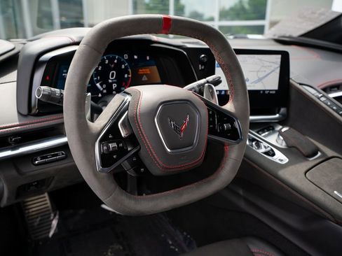 Used 2020 Chevrolet Corvette Stingray Premium Cpe w/ 3LT Preferred Equipment Group RWD image 36