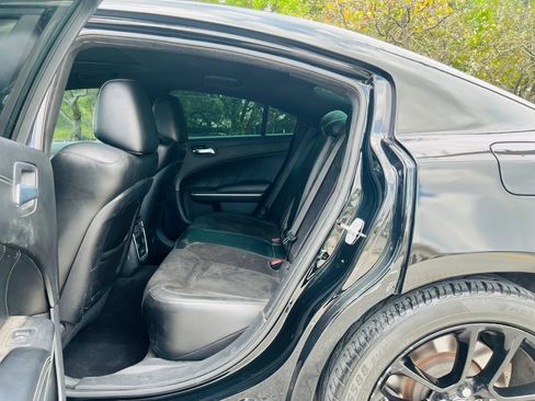 Used 2021 Dodge Charger Scat Pack w/ Plus Group RWD image 11