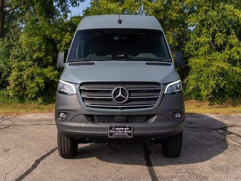 New 2025 Mercedes-Benz Sprinter 2500 image 5