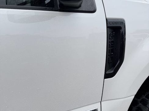 Used 2019 Ford F250 Lariat image 12
