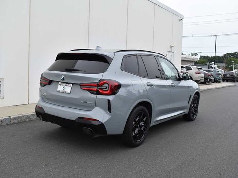 Used 2024 BMW X3 xDrive30i w/ Premium Package w/ZPA AWD/4WD image 5