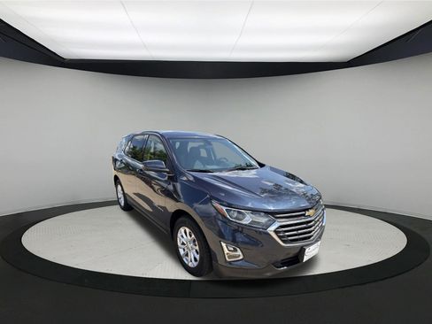 Used 2019 Chevrolet Equinox LT FWD image 1