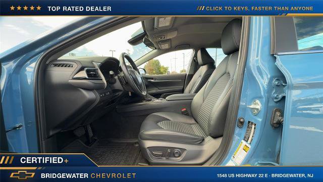 Used 2024 Toyota Camry SE AWD/4WD image 15