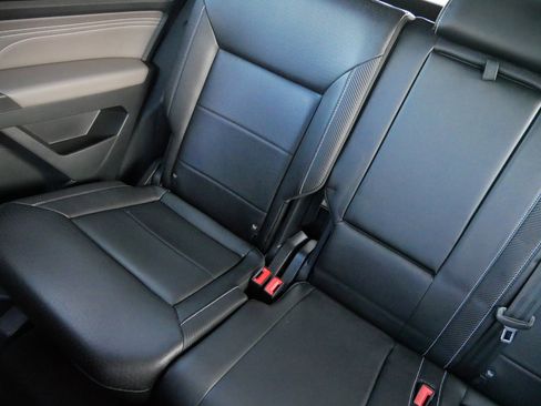 Certified 2023 Volkswagen Atlas Cross Sport SE image 13