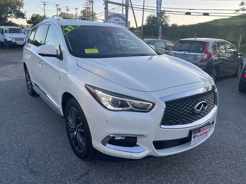Used 2017 INFINITI QX60 Luxe w/ Deluxe Technology Package image 5