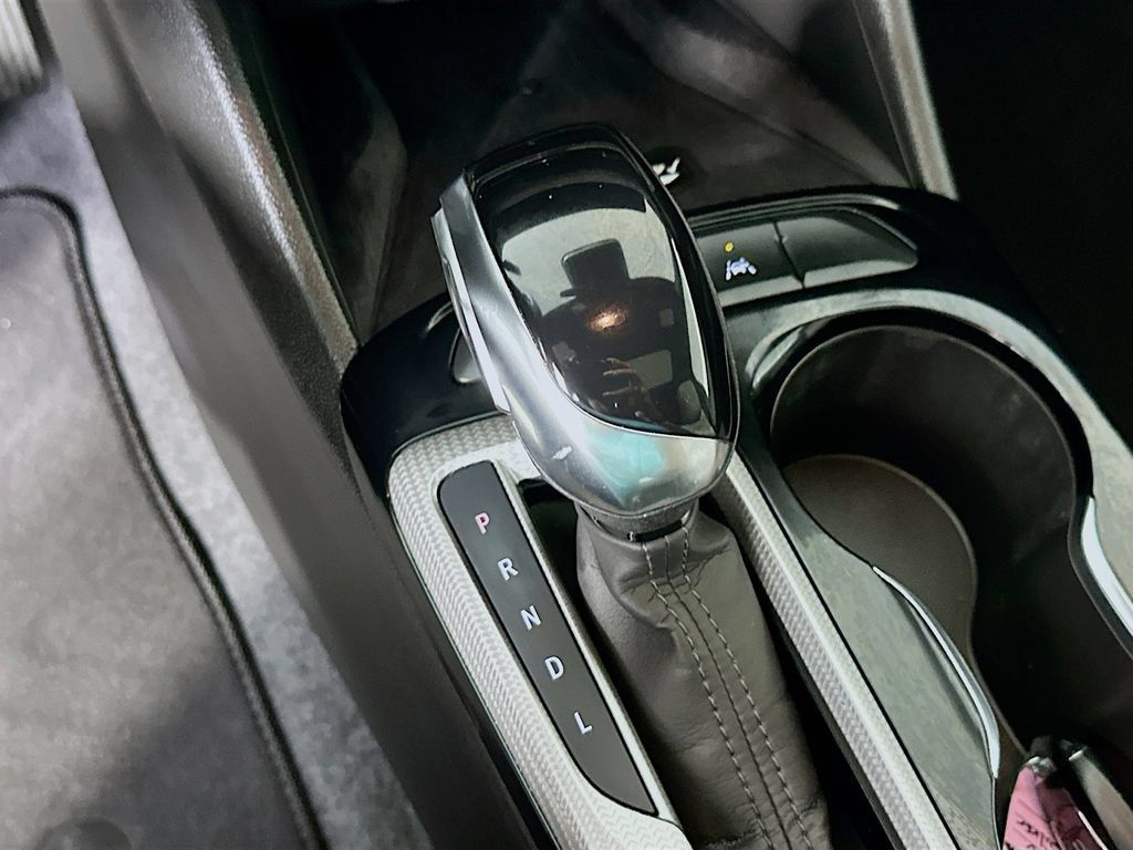Used 2025 Buick Envista Avenir FWD image 22