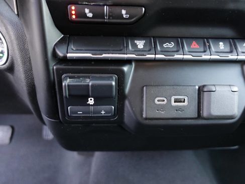 Used 2023 Chevrolet Silverado 2500 LT w/ Convenience Package image 47