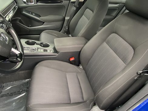 Used 2023 Honda Civic EX image 14