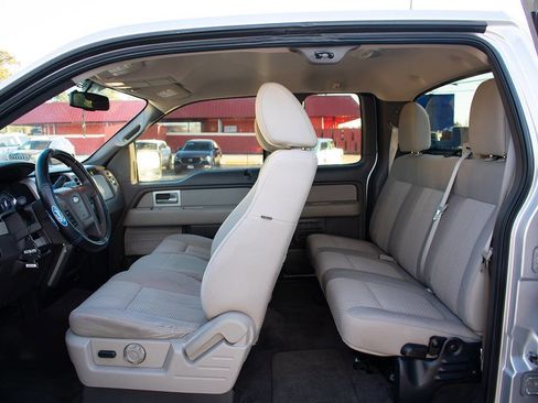 Used 2010 Ford F150 XLT image 15