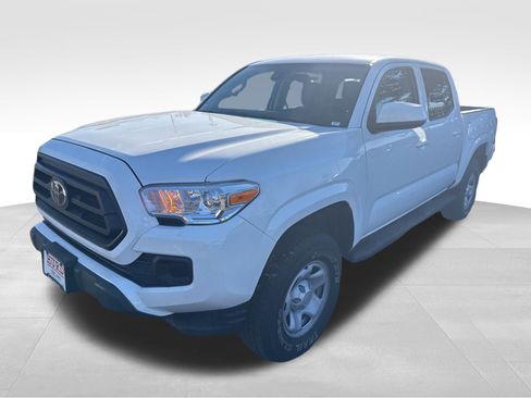 Used 2022 Toyota Tacoma SR image 9