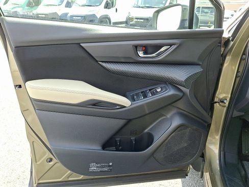 Used 2023 Subaru Ascent Premium w/ Convenience Package image 15