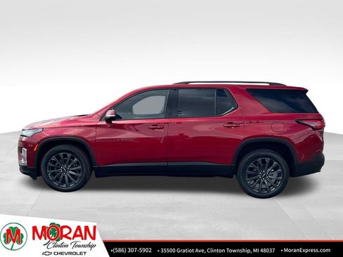 Certified 2023 Chevrolet Traverse RS w/ LPO, Floor Liner Package AWD/4WD image 3