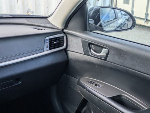 Used 2020 Kia Optima LX FWD image 15