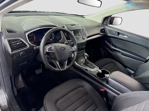 Used 2016 Ford Edge SEL w/ Class II Trailer Tow Package image 3