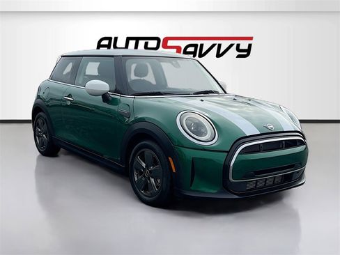 Used 2023 MINI Cooper 2-Door Hardtop image 1