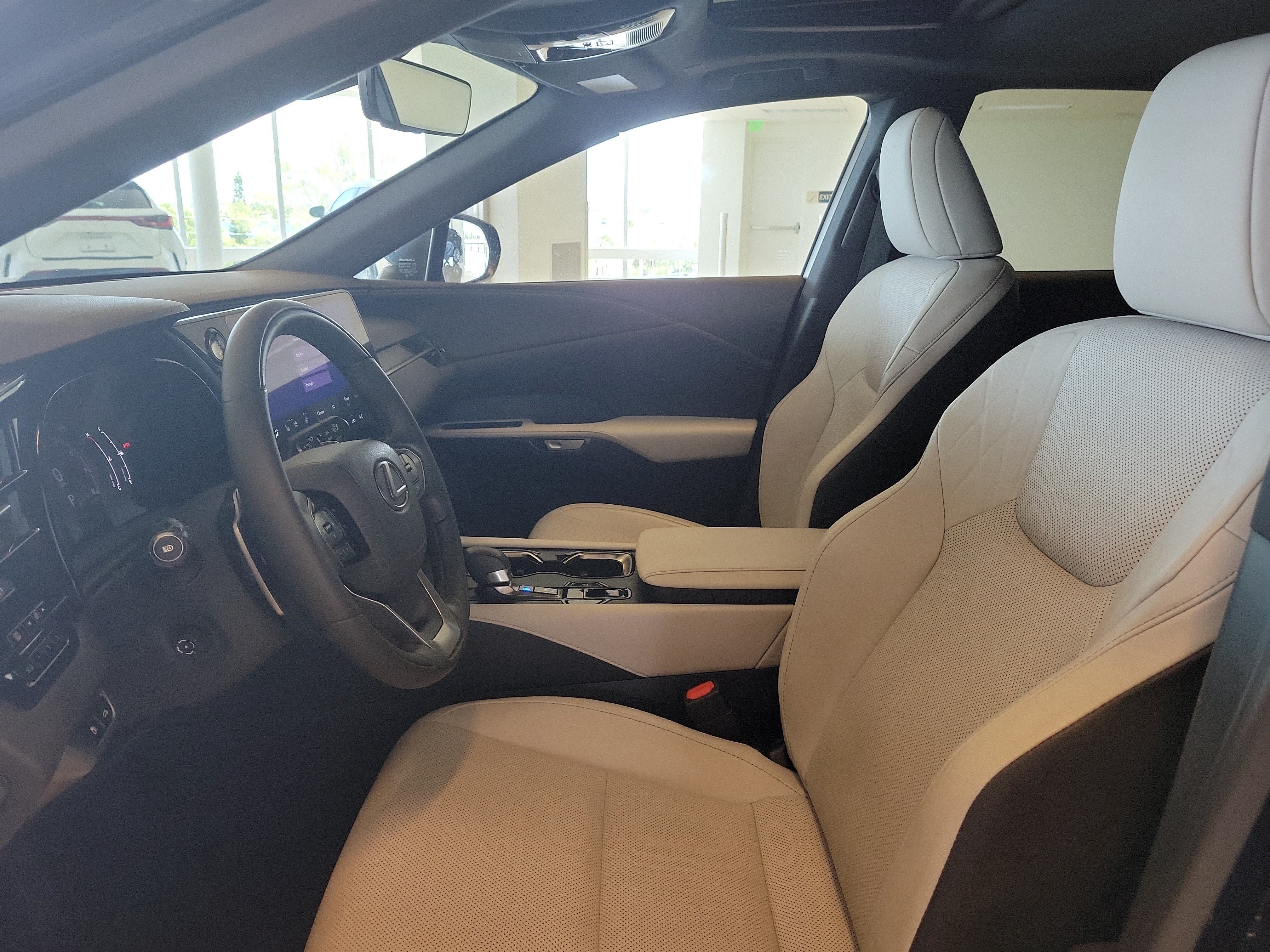 Used 2024 Lexus RX 350 Premium w/ Cold Area Package FWD image 23