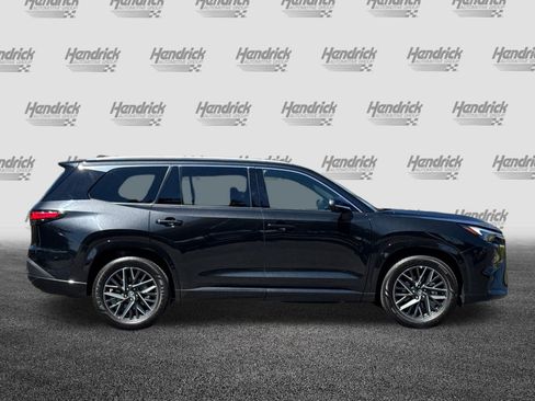 Used 2025 Lexus TX 350 AWD image 3