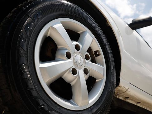 Used 2007 Kia Sorento 2WD image 26