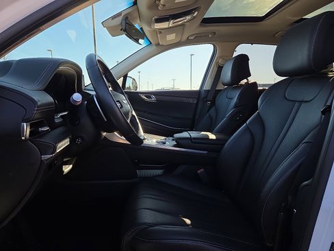 Used 2024 Genesis GV80 3.5T image 15