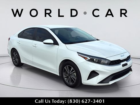 Used 2023 Kia Forte LXS FWD image 16