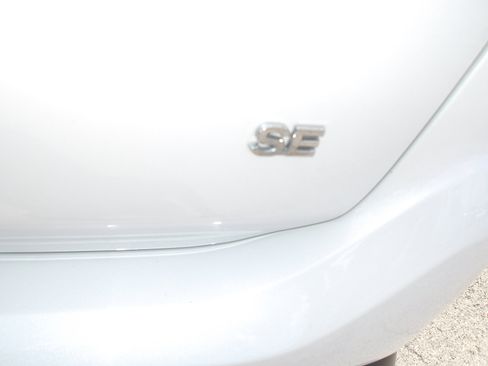 Used 2020 Mitsubishi Outlander AWD image 10