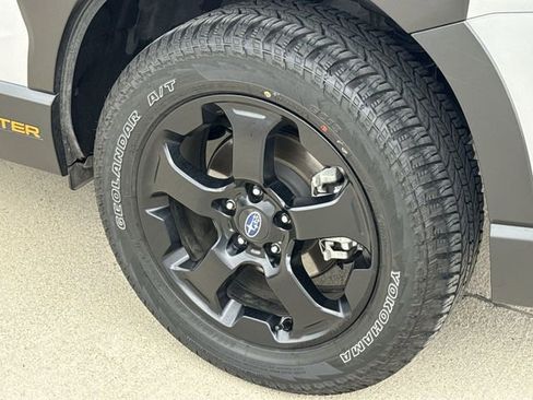 Certified 2025 Subaru Forester Wilderness w/ Convenience Package image 12