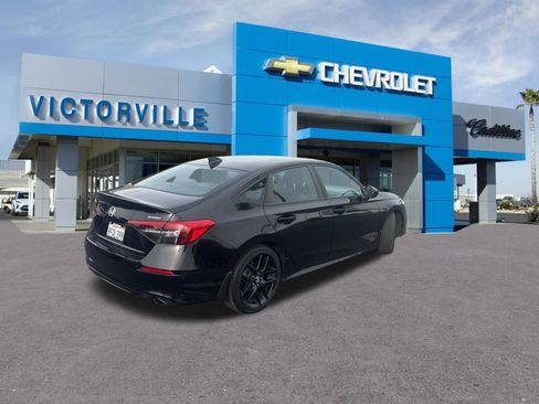 Used 2023 Honda Civic Sport image 3