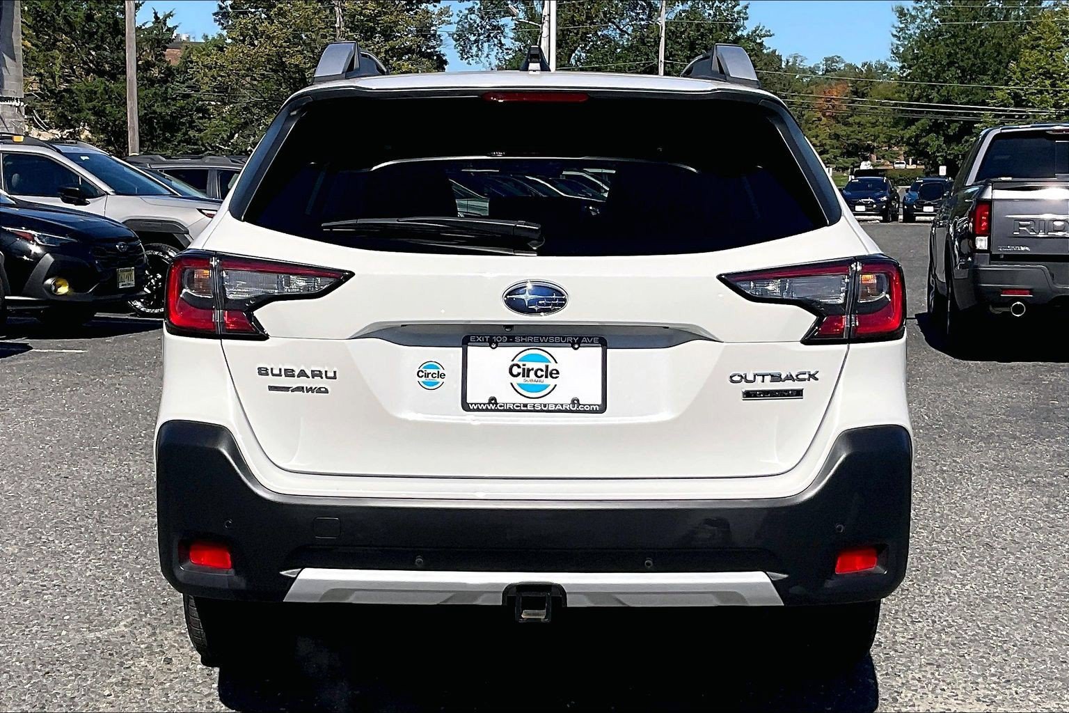 Certified 2025 Subaru Outback Touring AWD/4WD image 4