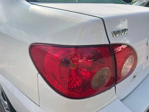 Used 2005 Toyota Corolla CE w/ All Weather Guard Pkg FWD image 10