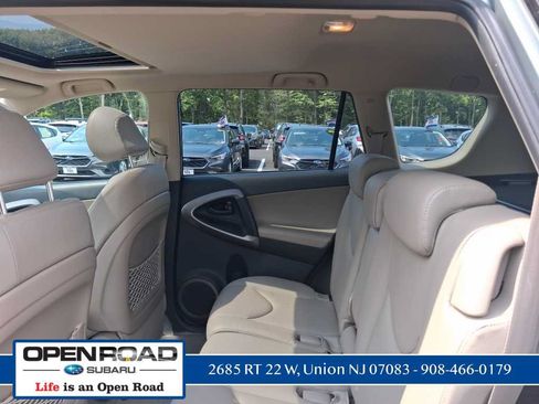 Used 2008 Toyota RAV4 Limited AWD/4WD image 16