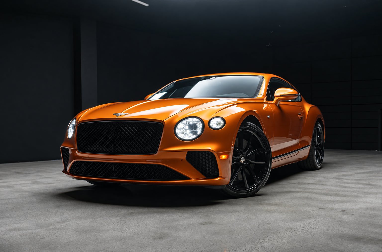 Used 2020 Bentley Continental GT AWD/4WD image 2