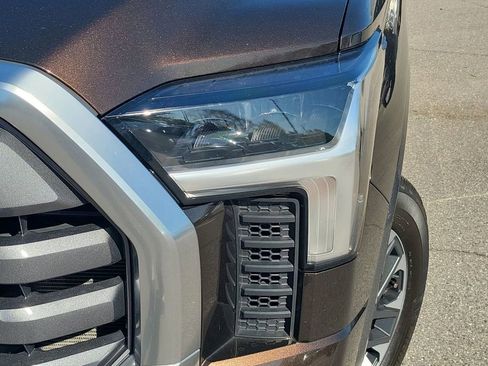 Used 2023 Toyota Tundra Limited image 16