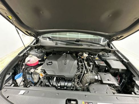 Certified 2023 Kia Sportage LX AWD/4WD image 18