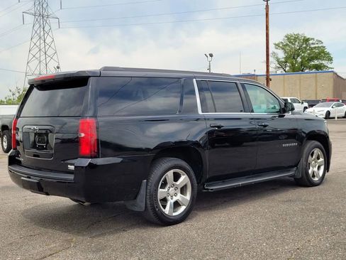 Used 2015 Chevrolet Suburban LT AWD/4WD image 13