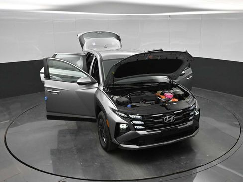 New 2026 Hyundai Tucson Blue SE AWD/4WD image 41
