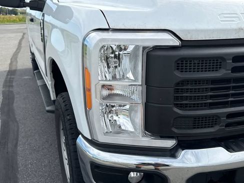 Used 2023 Ford F350 XL w/ Snow Plow Prep Package AWD/4WD image 12