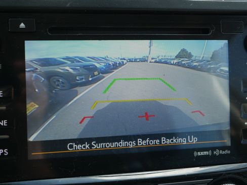 Used 2017 Subaru Forester 2.5i Premium w/ All-Weather Package image 27