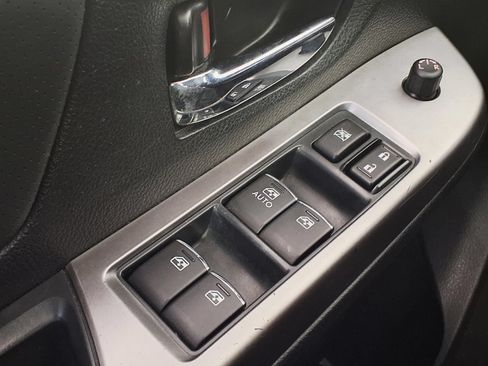 Used 2016 Subaru Impreza 2.0i Limited AWD/4WD image 21