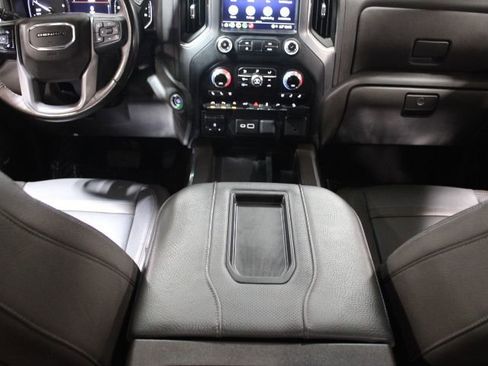 Used 2022 GMC Sierra 1500 Denali w/ Driver Alert Package II AWD/4WD image 33